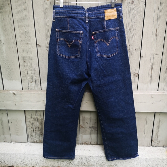 Levi's Ribcage Straight Jean's size 32 - Picture 2 of 3